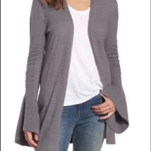 Cardigan with flared sleeves